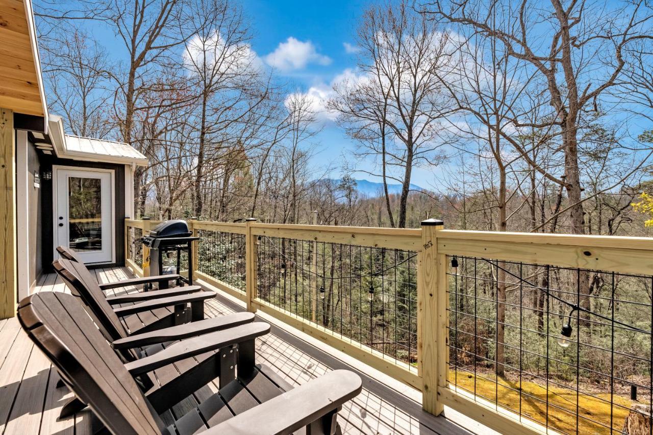Whispering Winds, Hot Tub, Game Room, Wifi, 1089 Free Tickets Each Paid Day, Dollywood And More Gatlinburg Esterno foto