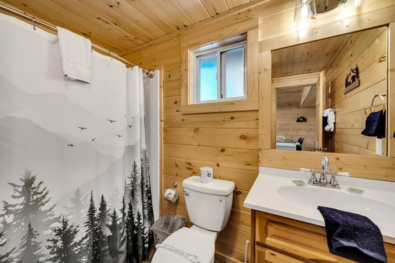 Whispering Winds, Hot Tub, Game Room, Wifi, 1089 Free Tickets Each Paid Day, Dollywood And More Gatlinburg Esterno foto