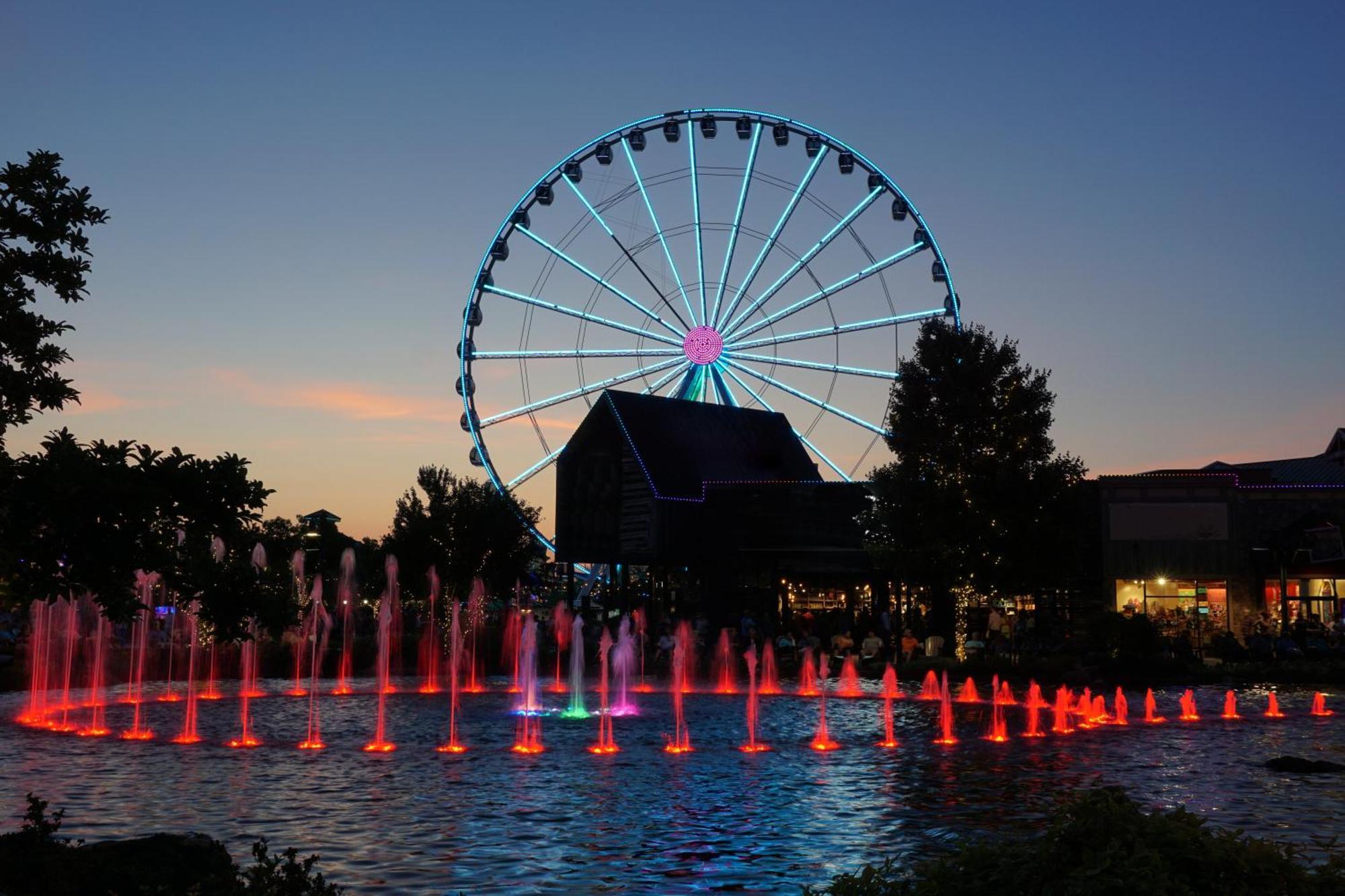 Whispering Winds, Hot Tub, Game Room, Wifi, 1089 Free Tickets Each Paid Day, Dollywood And More Gatlinburg Esterno foto